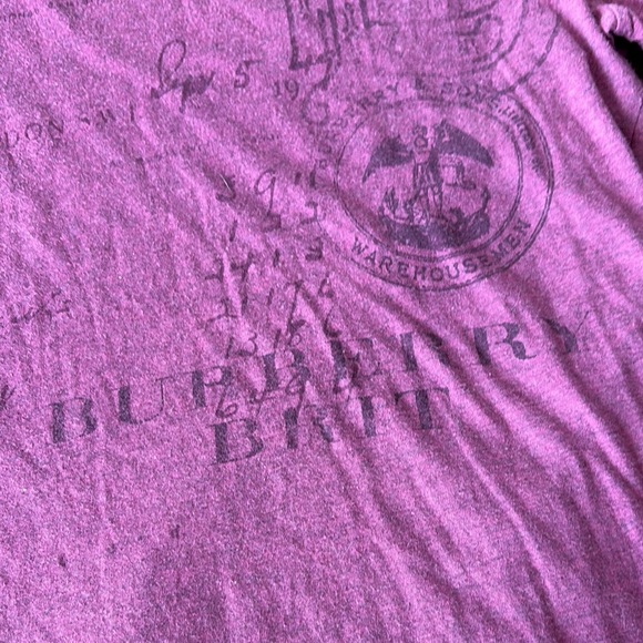 Authentic Burberry Brit Purple Graphic Logo T-Shirt - Picture 5 of 6